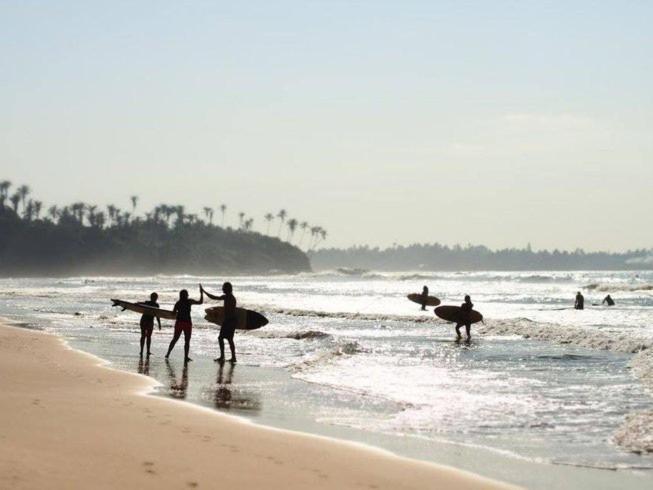 Lion Paradise Surf Beach 마타라 외부 사진
